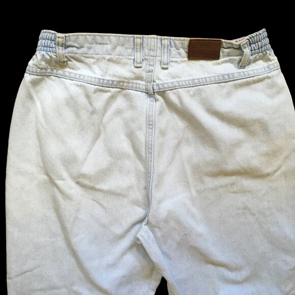 VTG 90s LEE High Rise Tapered Leg Jeans in Extra light wash SZ 12 SHORT - Picture 4 of 9